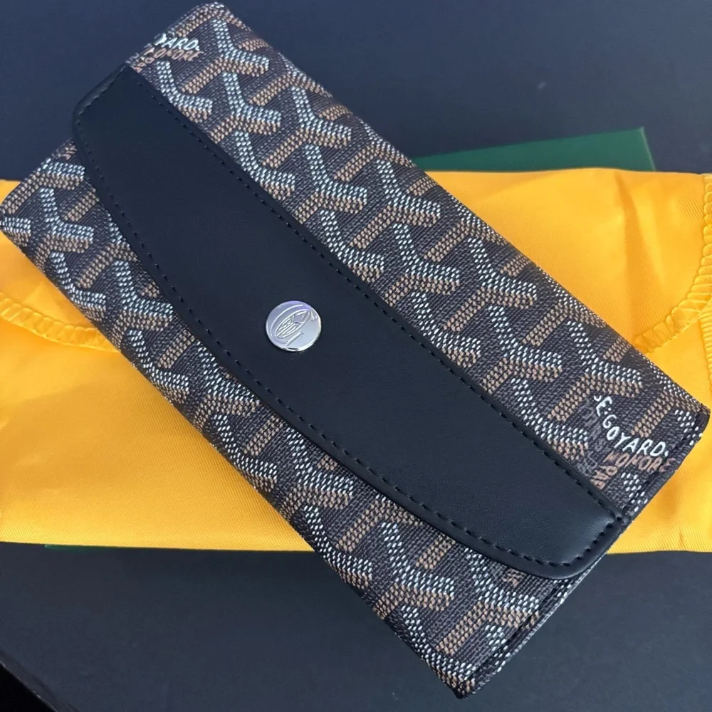 Fashion Trifold Long Wallet Black Brown Snap Closure Silver Hardware - Picture 3 of 15